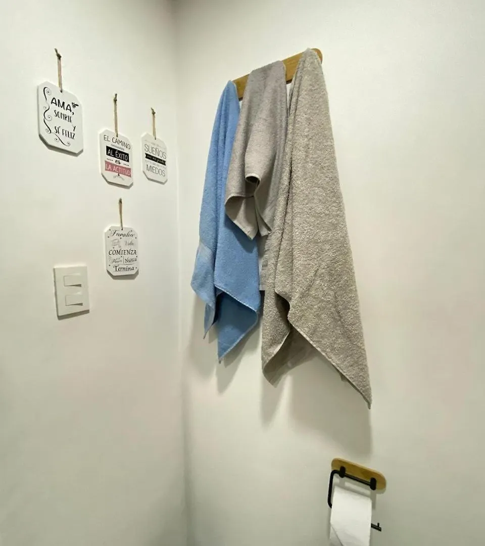 Aparta Estudio Moderno Y Acogedor En El Norte Кали 0*,